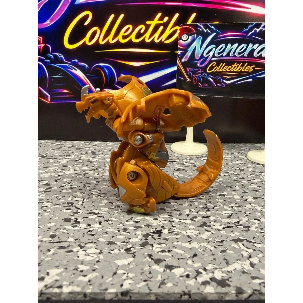 Bakugan Subterra Neo Dragonoid 600G Bronze Gold Transforming Figure 2009